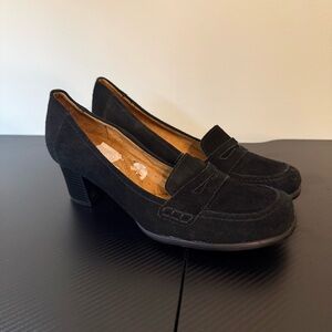 ⚫️ Naturalizer Suede Chunky Heel Loafers Classic Slip On Retro Minimalist Sz 11